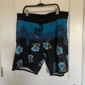 Size 36 Burnside Black and blue Floral Shorts